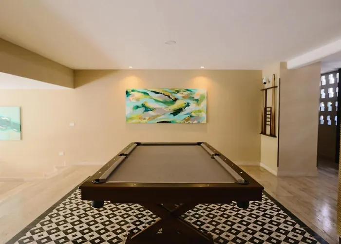 Apartment Luxury 2nd Floor At Syrena By Dpm